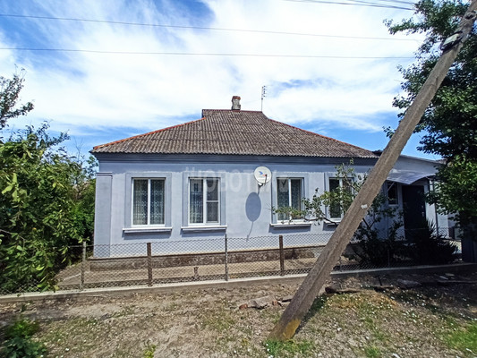 Продам дом, Славы ул, Крымск г, 0 км от города