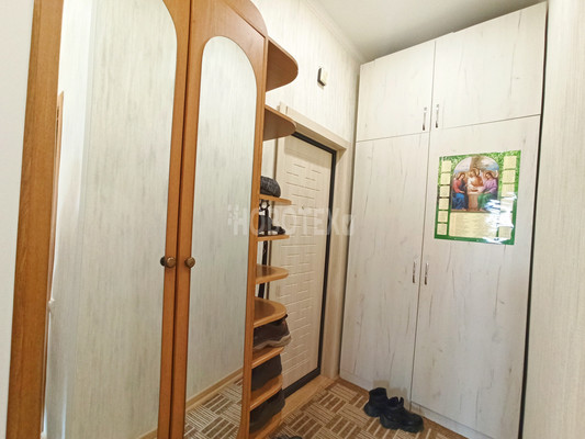 Продам однокомнатную (1-комн.) квартиру, Маршала Жукова ул, 107б, Крымск г