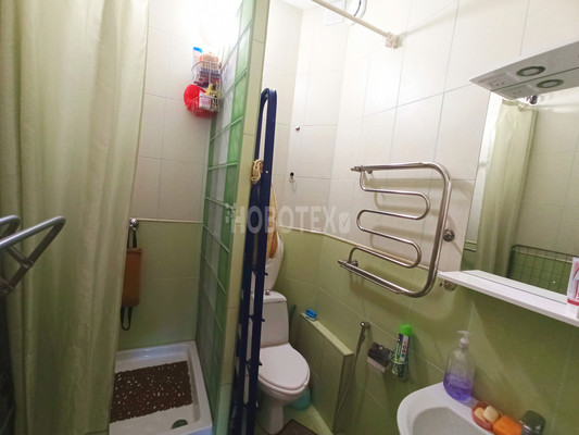 Продам однокомнатную (1-комн.) квартиру, Маршала Жукова ул, 107б, Крымск г