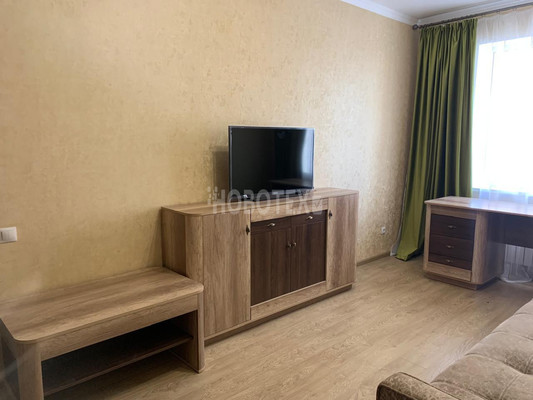 Продам двухкомнатную (2-комн.) квартиру, Тельмана ул, 56, Горячий Ключ г