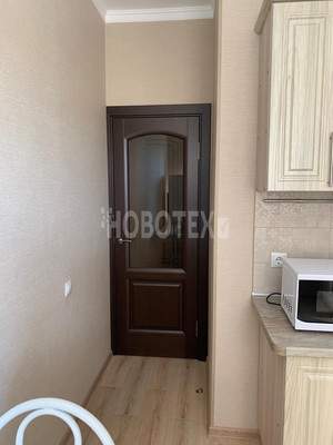 Продам двухкомнатную (2-комн.) квартиру, Тельмана ул, 56, Горячий Ключ г