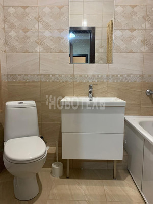 Продам двухкомнатную (2-комн.) квартиру, Тельмана ул, 56, Горячий Ключ г