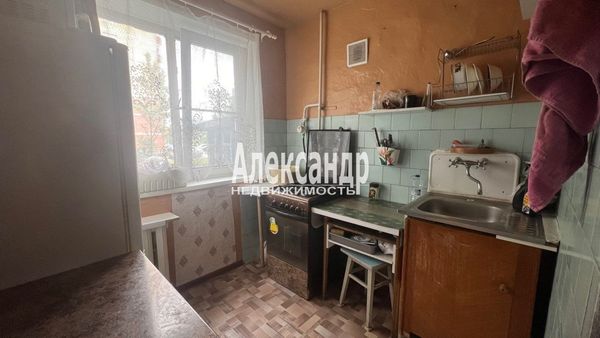 Продам двухкомнатную (2-комн.) квартиру, Пограничная ул, д. 9, Светогорск г