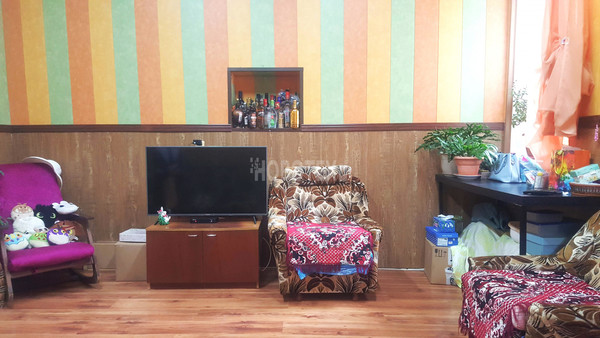 Продам трехкомнатную (3-комн.) квартиру, Горная ул, 14, Крымск г