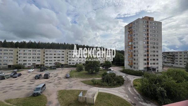 Продам двухкомнатную (2-комн.) квартиру, Красноармейская ул, 20, Светогорск г