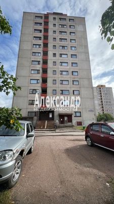 Продам двухкомнатную (2-комн.) квартиру, Красноармейская ул, 20, Светогорск г