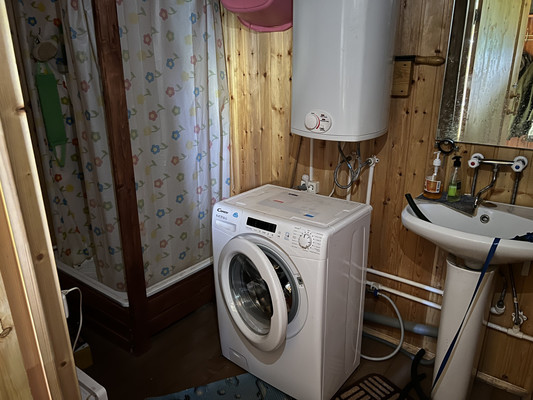 Продам дом, Озёрная ул, Горьковское п, 0 км от города