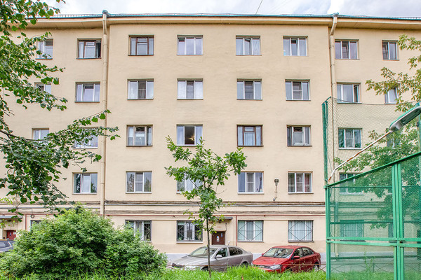 Продам комнату в 3-комн. квартире, Решетникова ул, 17к1, Санкт-Петербург г