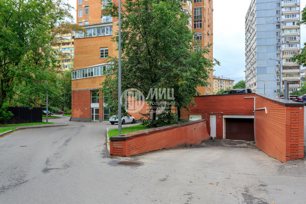 Продам многокомнатную квартиру, Ломоносовский пр-кт, 7к5, Москва г