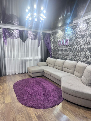 Продам двухкомнатную (2-комн.) квартиру, Индустриальная ул, 32, Волгодонск г