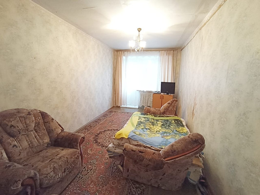 Продам двухкомнатную (2-комн.) квартиру, Волкова ул, 17, Новомичуринск г