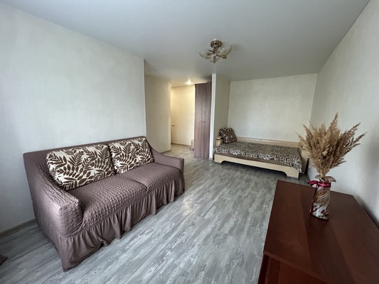 Продам однокомнатную (1-комн.) квартиру, 5-я Линия ул, 56/52 , Рязань г