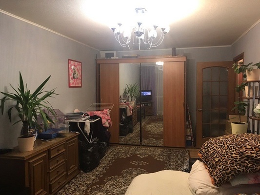 Сдам однокомнатную (1-комн.) квартиру, 8 Марта ул, 38, Красноуфимск г