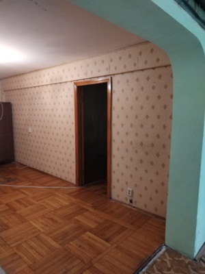 Продам трехкомнатную (3-комн.) квартиру, им. Селезнева ул, 172, Краснодар г