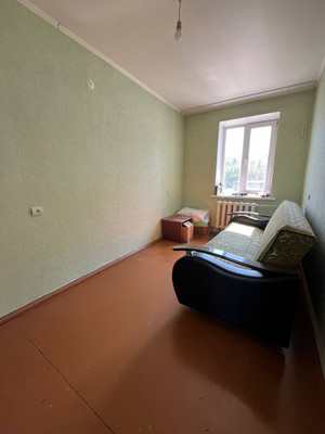 Продам трехкомнатную (3-комн.) квартиру, Кувыкина ул, 16, Октябрьский г