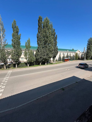 Продам трехкомнатную (3-комн.) квартиру, Кувыкина ул, 16, Октябрьский г