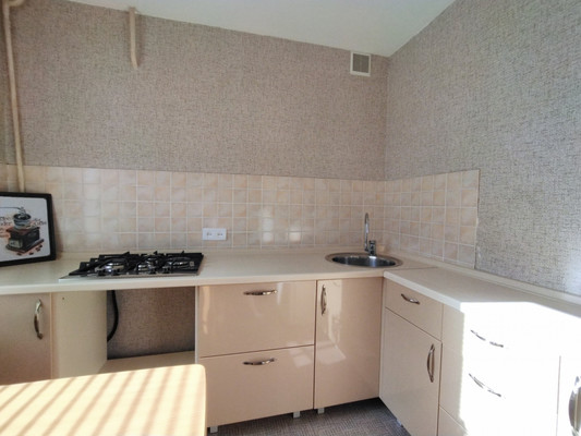 Продам однокомнатную (1-комн.) квартиру, Попова пл, 6к6, Рязань г