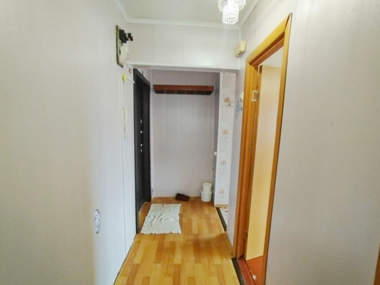 Продам двухкомнатную (2-комн.) квартиру, Садовая ул, 30, Ледово п