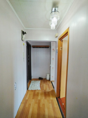 Продам двухкомнатную (2-комн.) квартиру, Садовая ул, 30, Ледово п