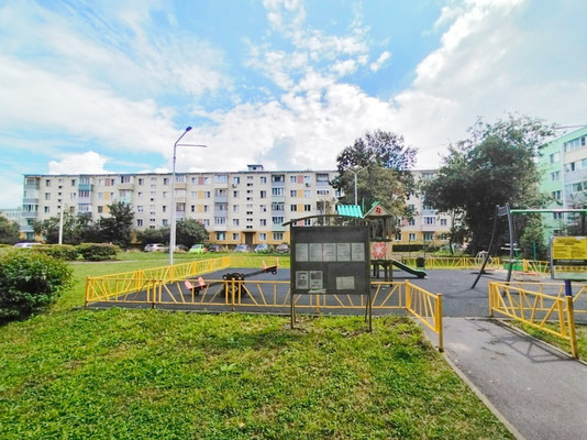 Продам двухкомнатную (2-комн.) квартиру, Садовая ул, 30, Ледово п