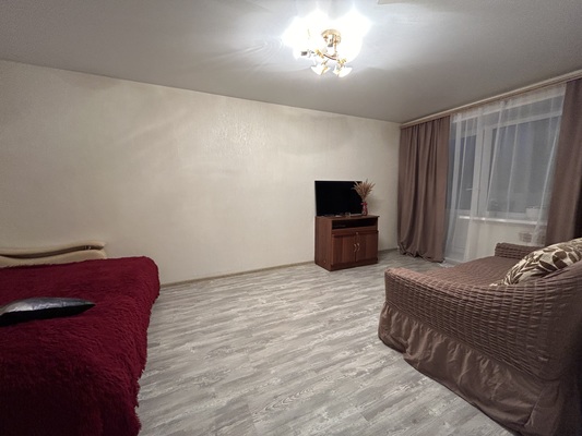 Продам однокомнатную (1-комн.) квартиру, 5-я Линия ул, 56/52 , Рязань г