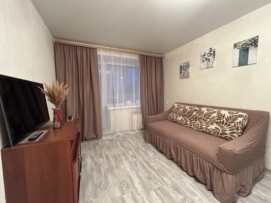 Продам однокомнатную (1-комн.) квартиру, 5-я Линия ул, 56/52 , Рязань г