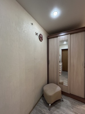 Продам однокомнатную (1-комн.) квартиру, 5-я Линия ул, 56/52 , Рязань г