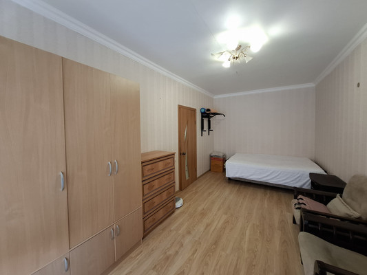 Продам однокомнатную (1-комн.) квартиру, 2-я Целиноградская ул, 34, Березовый п