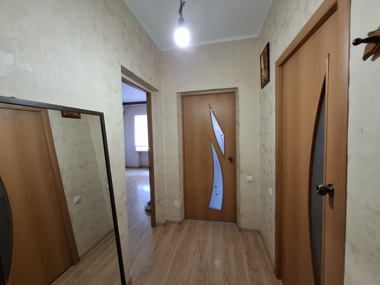 Продам однокомнатную (1-комн.) квартиру, 2-я Целиноградская ул, 34, Березовый п