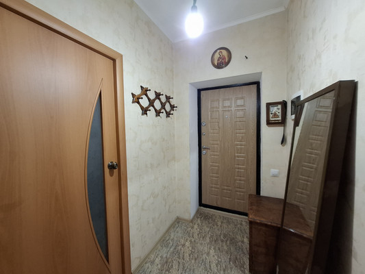 Продам однокомнатную (1-комн.) квартиру, 2-я Целиноградская ул, 34, Березовый п
