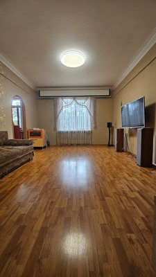 Продам трехкомнатную (3-комн.) квартиру, Ленина пр-кт, 7, Октябрьский г