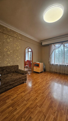 Продам трехкомнатную (3-комн.) квартиру, Ленина пр-кт, 7, Октябрьский г