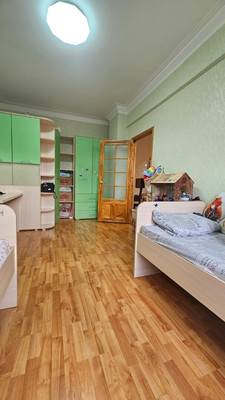Продам трехкомнатную (3-комн.) квартиру, Ленина пр-кт, 7, Октябрьский г
