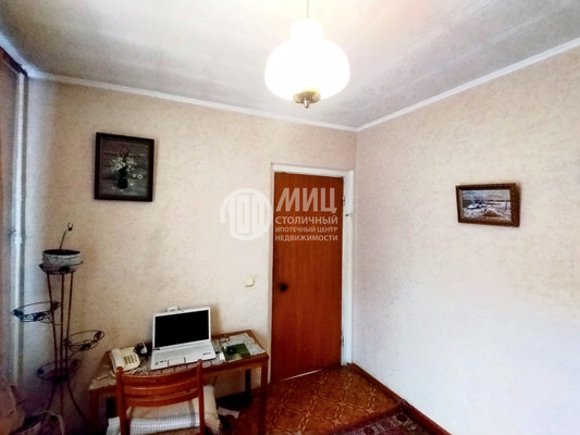 Продам трехкомнатную (3-комн.) квартиру, Клинская ул, 11, Москва г