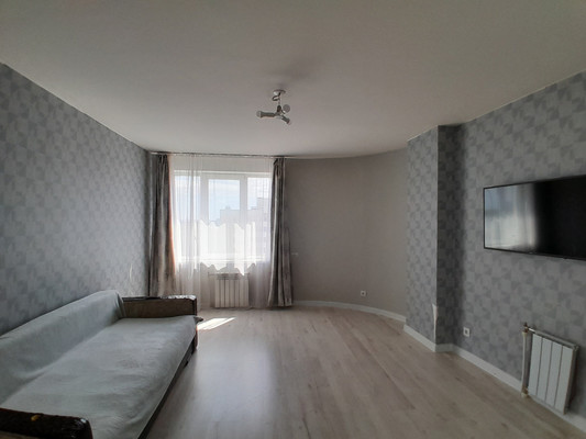 Продам однокомнатную (1-комн.) квартиру, Рощинская ул, 46, Екатеринбург г