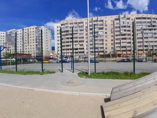 Продам однокомнатную (1-комн.) квартиру, Рощинская ул, 46, Екатеринбург г