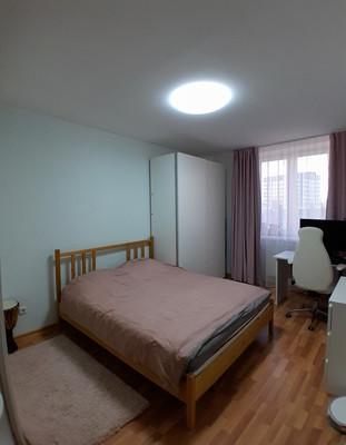 Продам трехкомнатную (3-комн.) квартиру, Водоемная ул, 80/2, Екатеринбург г