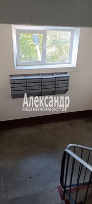 Продам трехкомнатную (3-комн.) квартиру, Калинина ул, 14, Приозерск г