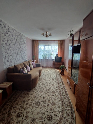 Продам двухкомнатную (2-комн.) квартиру, Химиков ул, 15, Великий Новгород г