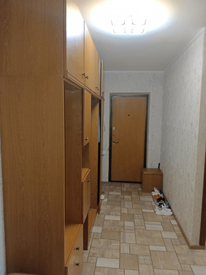 Продам трехкомнатную (3-комн.) квартиру, Победы пр-кт, 26, Казань г