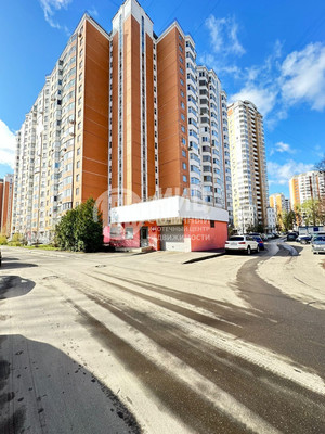 Продам двухкомнатную (2-комн.) квартиру, Бескудниковский б-р, 21к2, Москва г