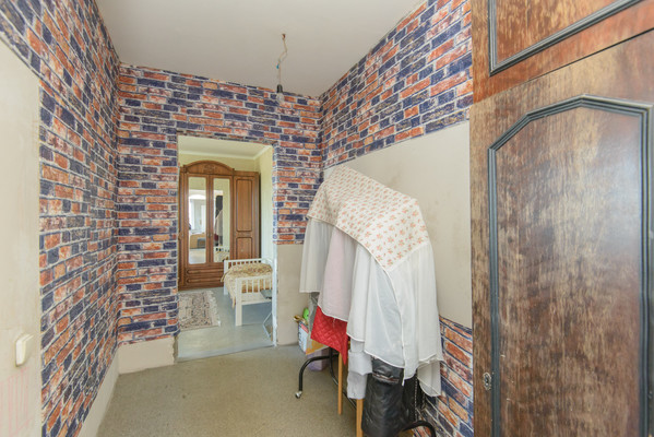 Продам трехкомнатную (3-комн.) квартиру, Днепропетровская ул, 48Б, Ростов-на-Дону г
