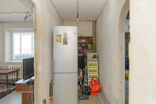Продам трехкомнатную (3-комн.) квартиру, Днепропетровская ул, 48Б, Ростов-на-Дону г