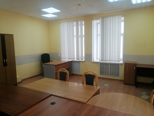 Сдам офисное помещение 32 м2, Куратова ул, 18, Сыктывкар г