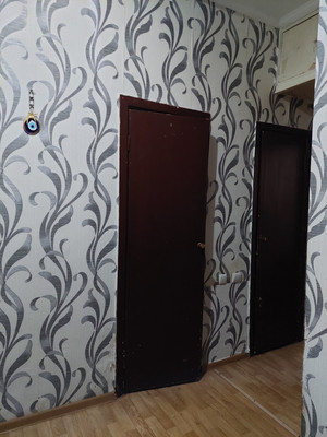 Продам трехкомнатную (3-комн.) квартиру, Юбилейная ул, 10, Восход с