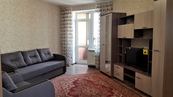 Сдам однокомнатную (1-комн.) квартиру, Коломяжский пр-кт, 5к1, Санкт-Петербург г
