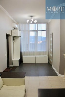 Продам трехкомнатную (3-комн.) квартиру, Вишневая ул, 18/3, Верхний Юрт с