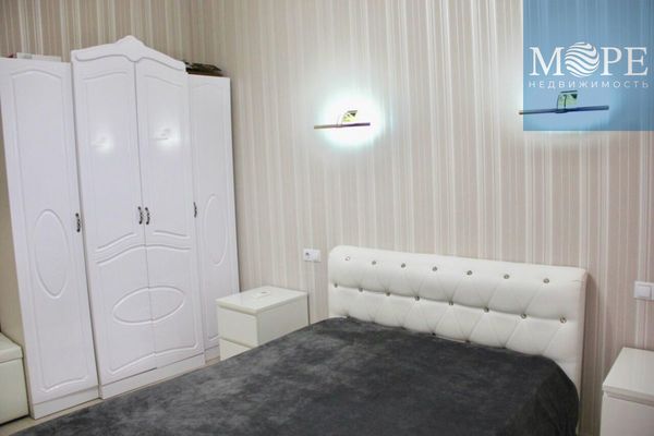 Продам трехкомнатную (3-комн.) квартиру, Вишневая ул, 18/3, Верхний Юрт с