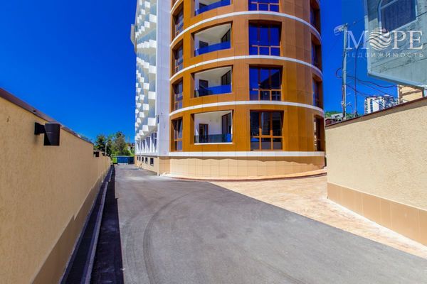 Продам однокомнатную (1-комн.) , Крымская (Центральный р-н) ул, 44/10, Сочи г