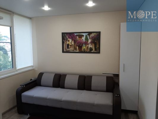 Продам двухкомнатную (2-комн.) квартиру, Макаренко (Центральный р-н) ул, 9, Сочи г